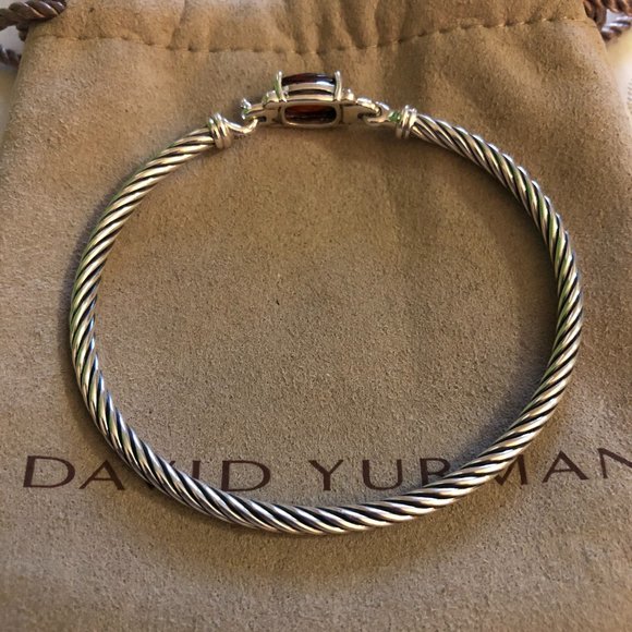 Yurman Petite Wheaton Bracelet Garnet & Diamonds - Picture 3 of 6